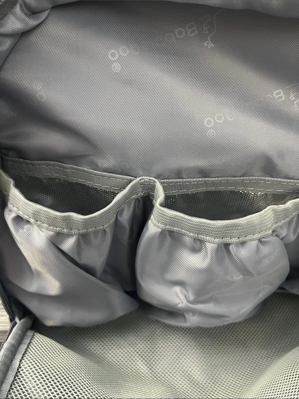 BabbleRoo light grey and white diaper bag
